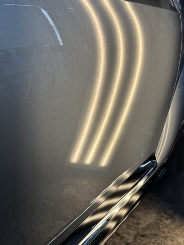 after(デントリペア群馬で修復したドア)